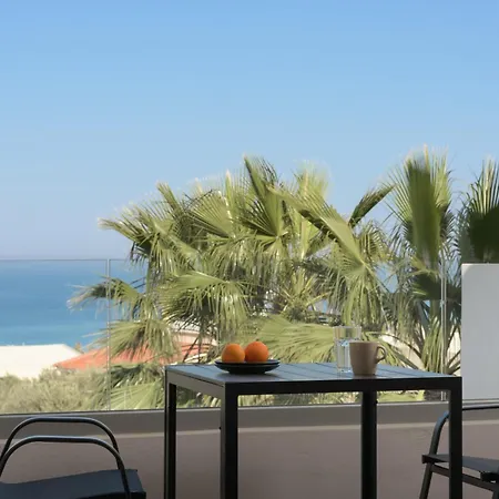 Sofia's Modern 2 Apartament